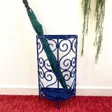 Porte-parapluie en fer forgé bleu des années 70