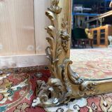 Napoleon III mirror in wood and gilded stucco with gold leaf.