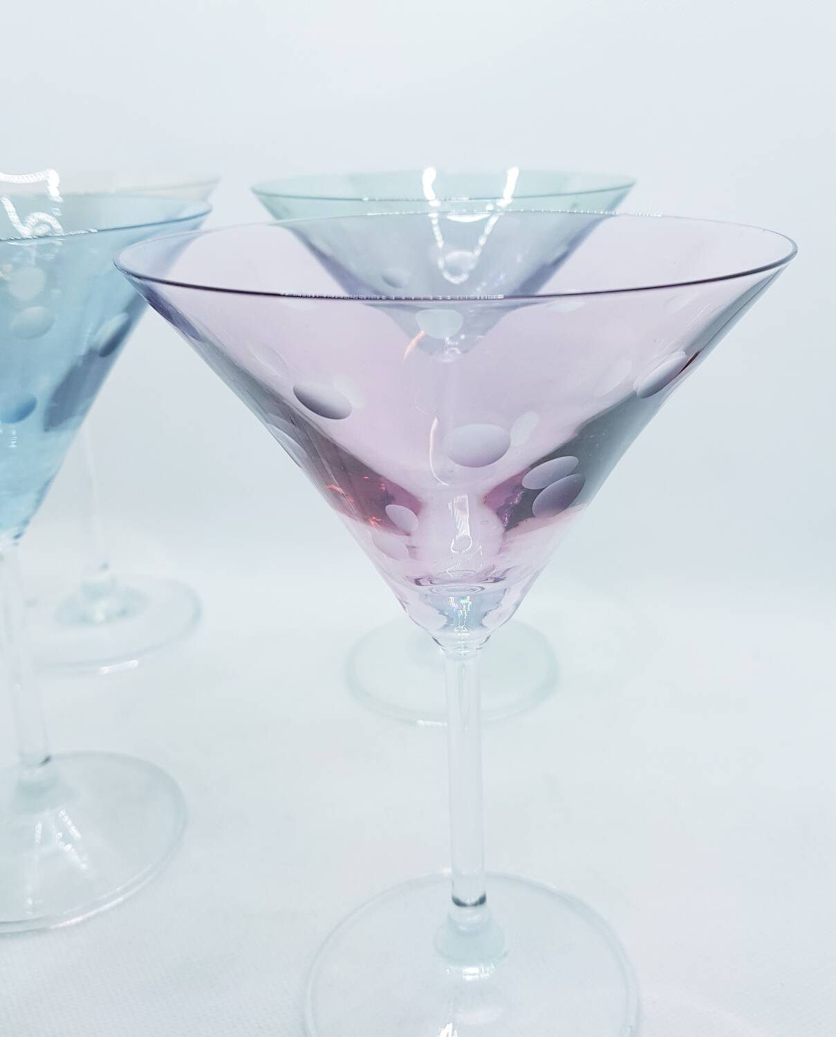 Verres à martini à pois