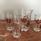 Orangeade service from the 70s with flowers