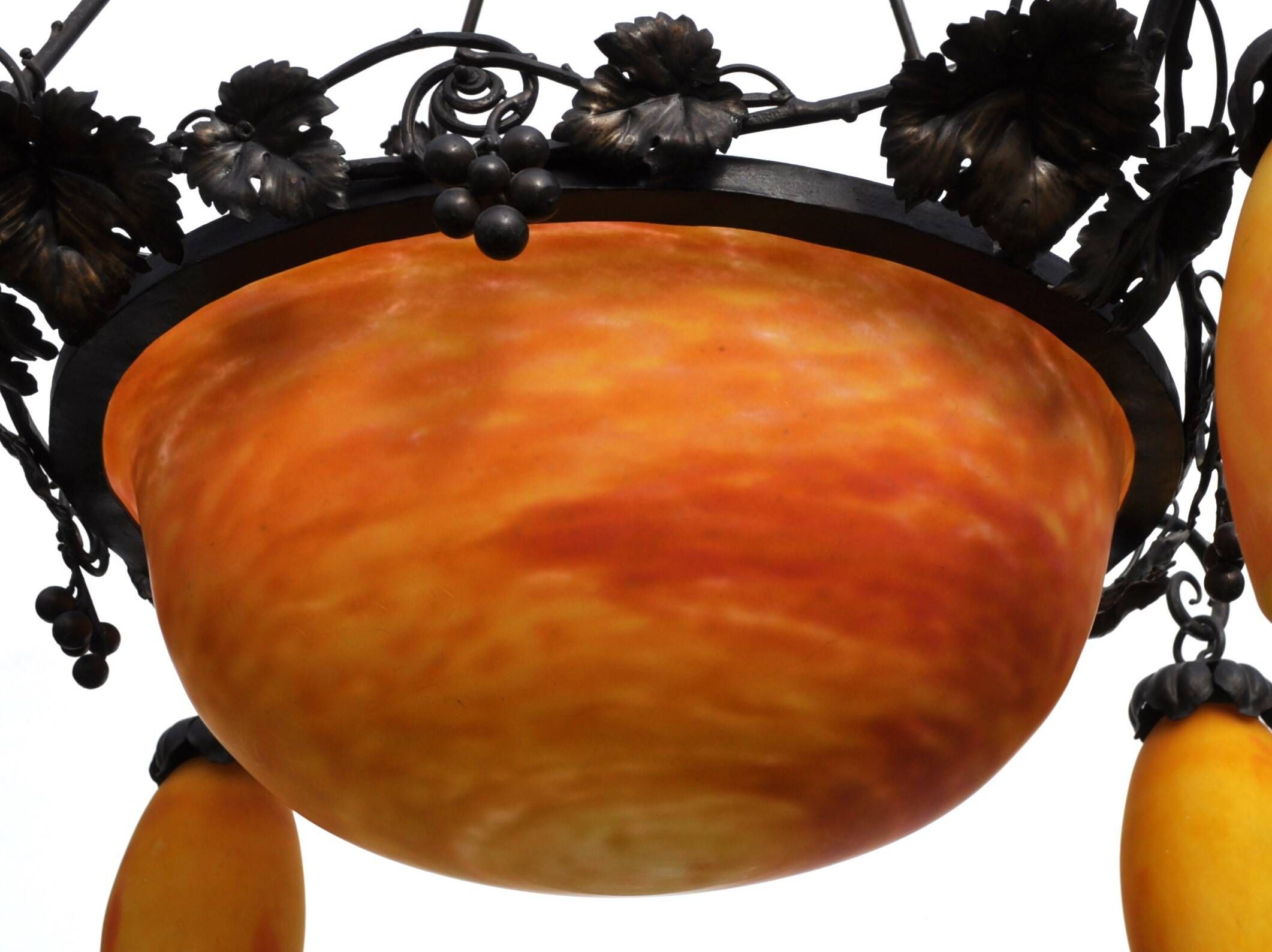 "DAUM Nancy" chandelier in glass paste & wrought iron - Art Nouveau early 1900'