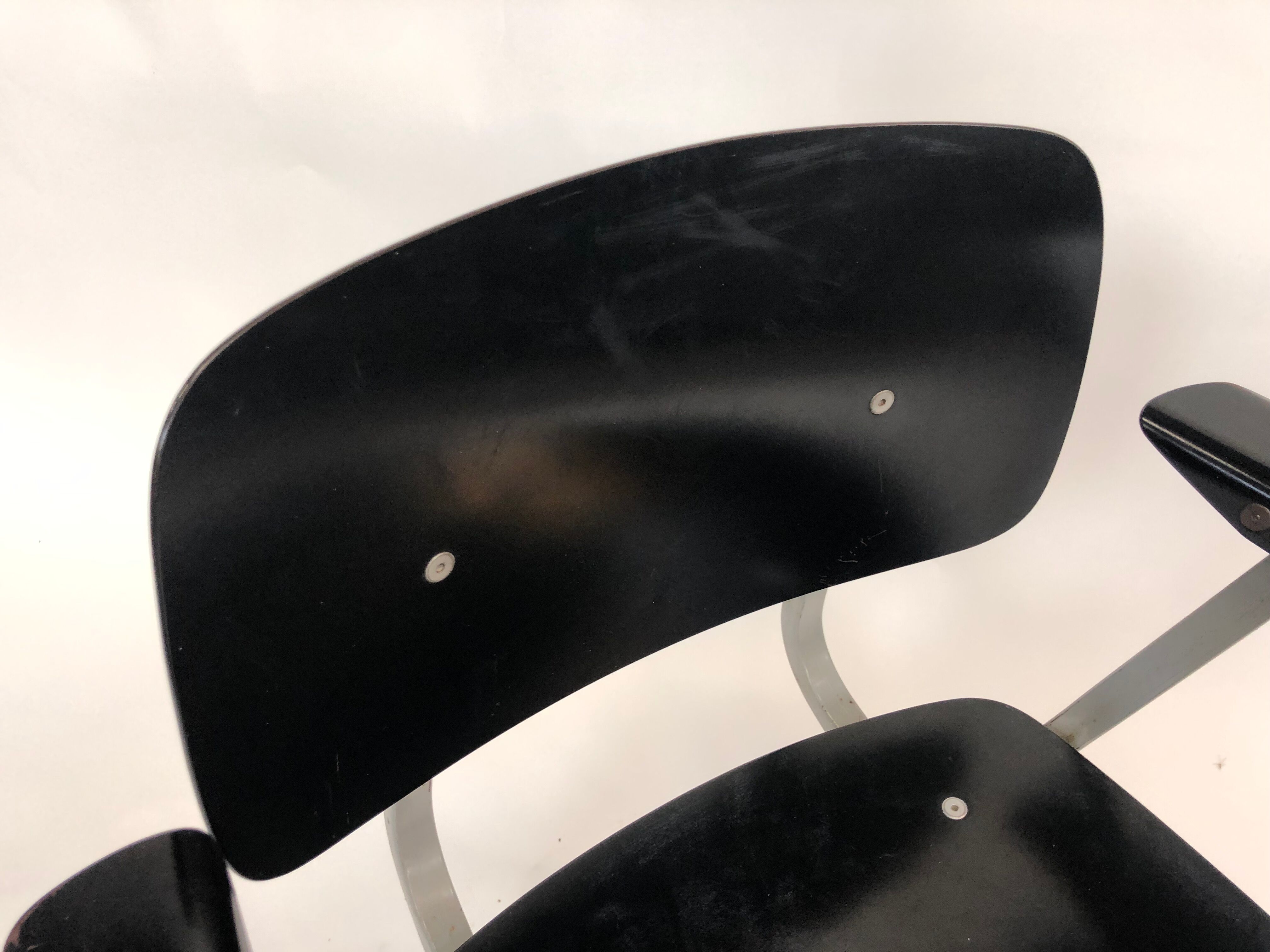 Set of 4 Revolt chairs by Friso Kramer