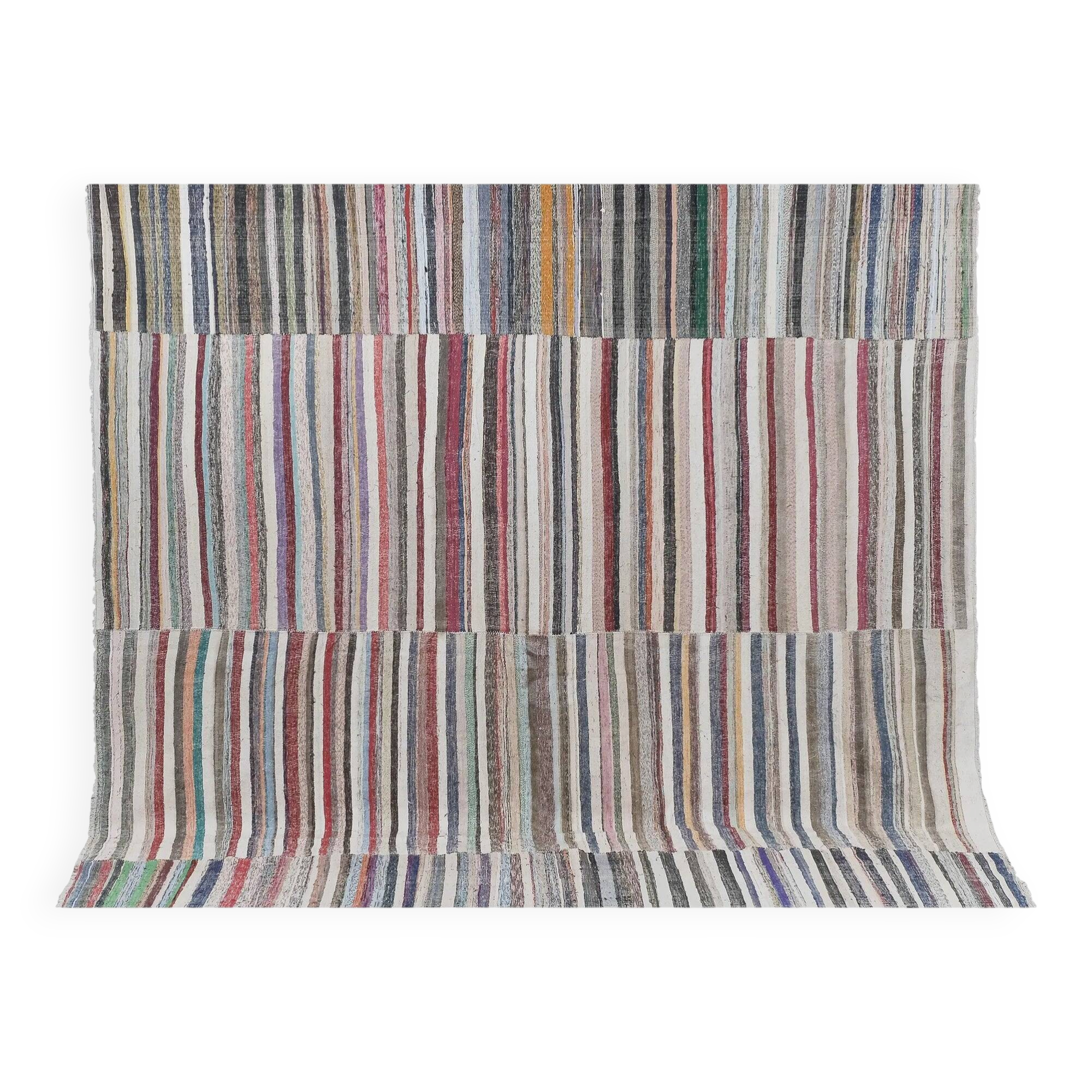 Vintage Turkish kilim, handwoven, 398x401 cm.