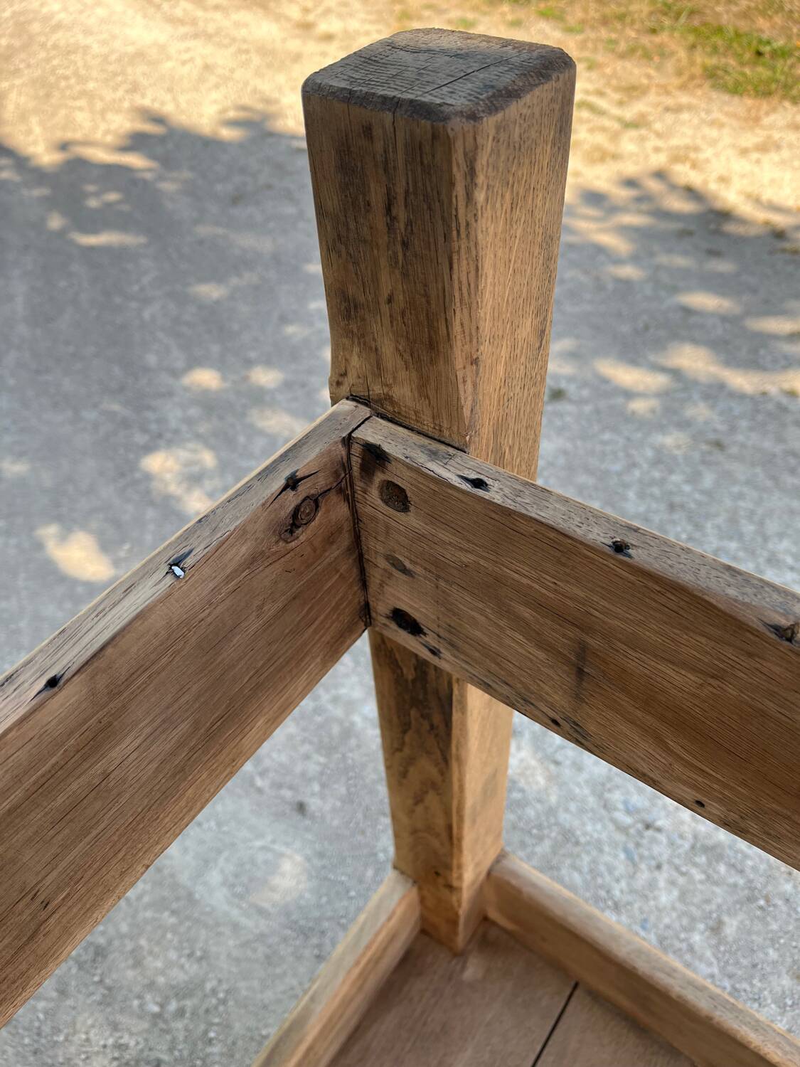 Small workbench made of solid oak