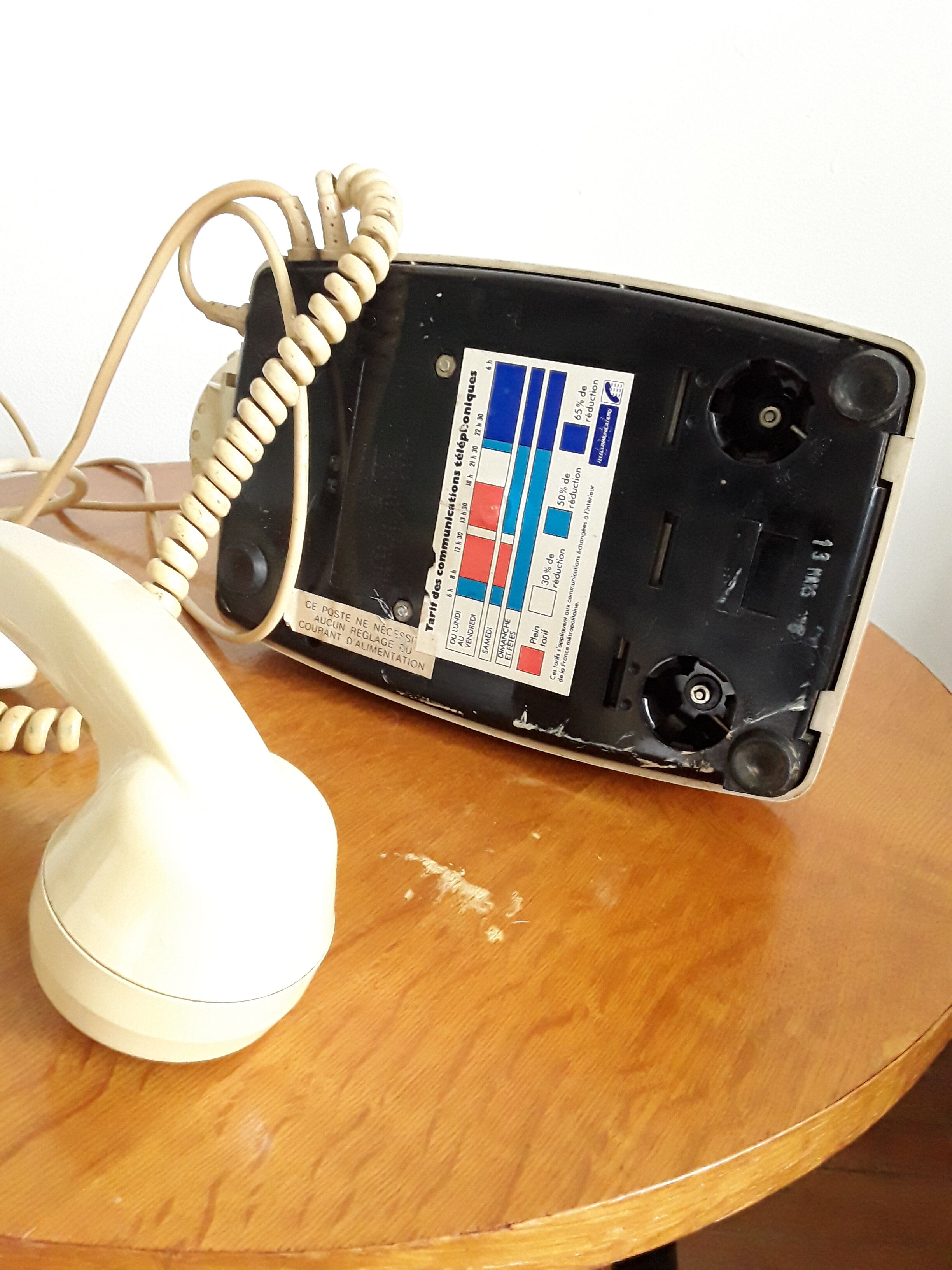 Vintage 1970 dial phone