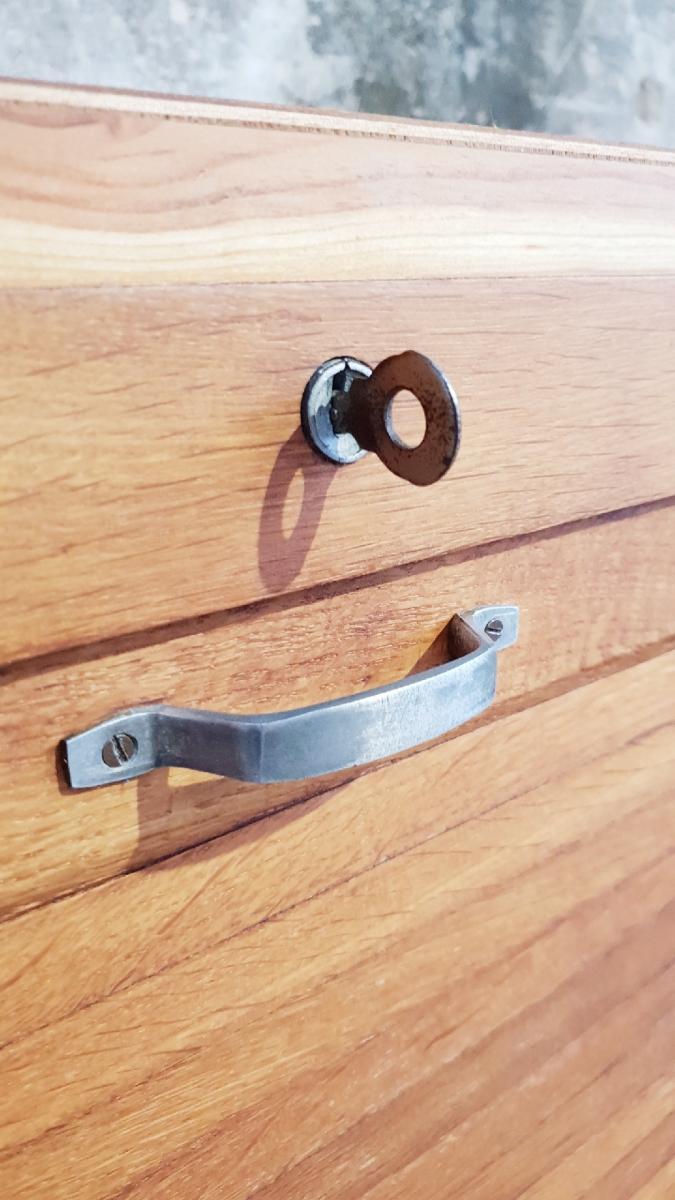 Double curtain binder cabinet