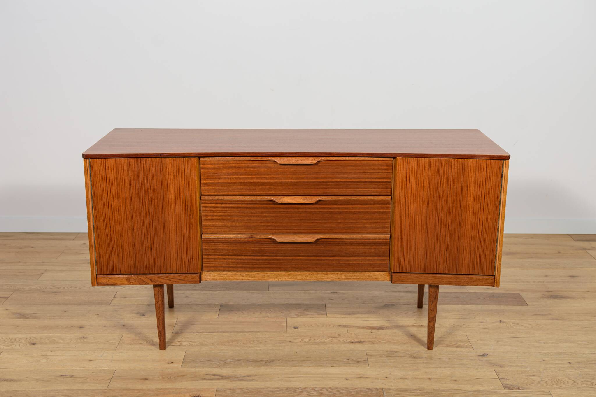 Mid Century Teak Sideboard from Austinsuite, United Knigdom, 1960s