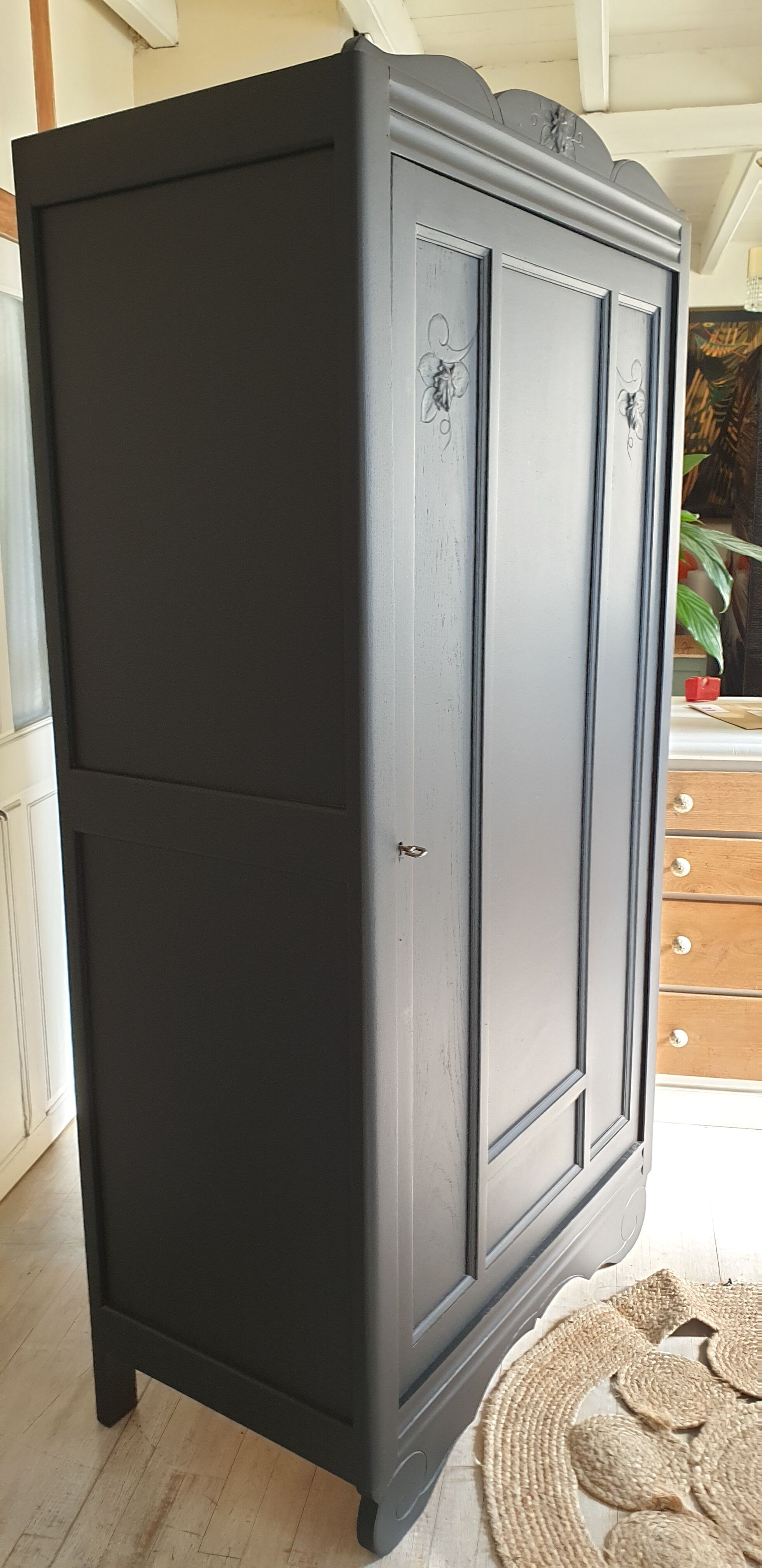 Black Parisian wardrobe