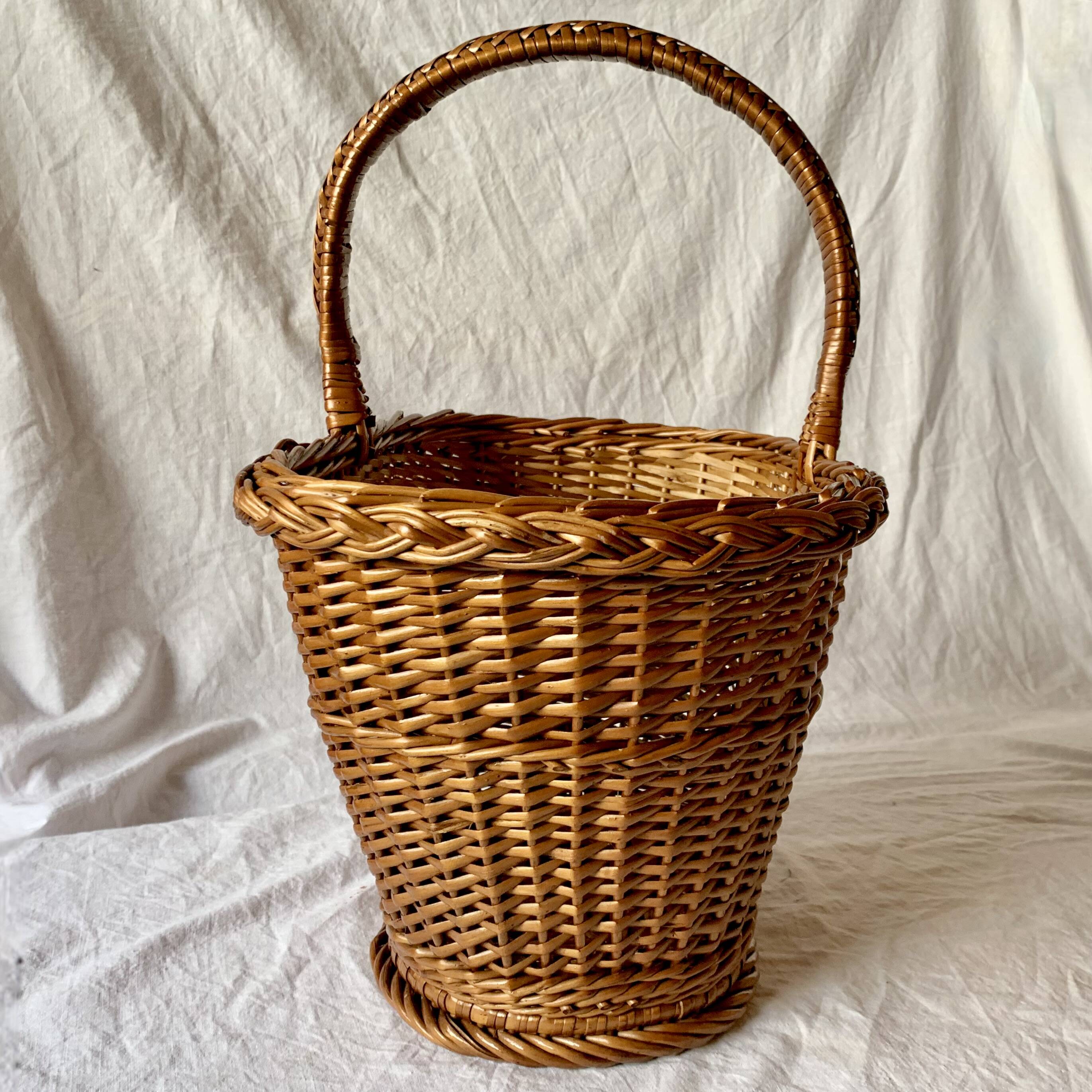 Vintage wicker basket