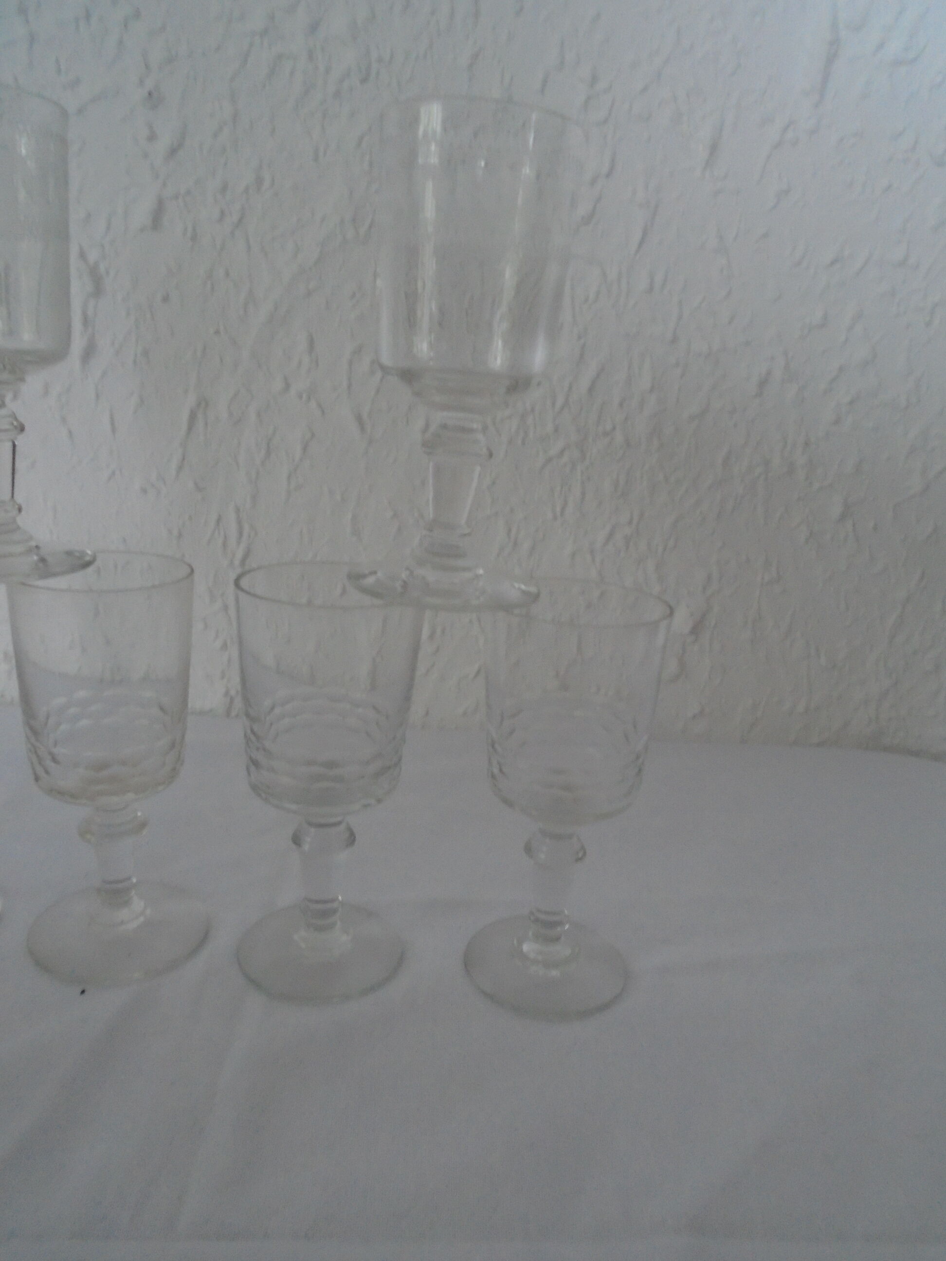 6 old walking glasses - 2 engraved and 4 cut port wine