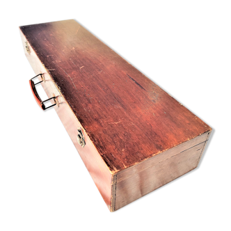 Boite valise en bois avec poignée et fermetures