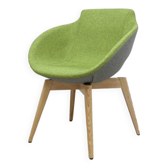 Tula lounge seat from Narbutas in green and gray fabric