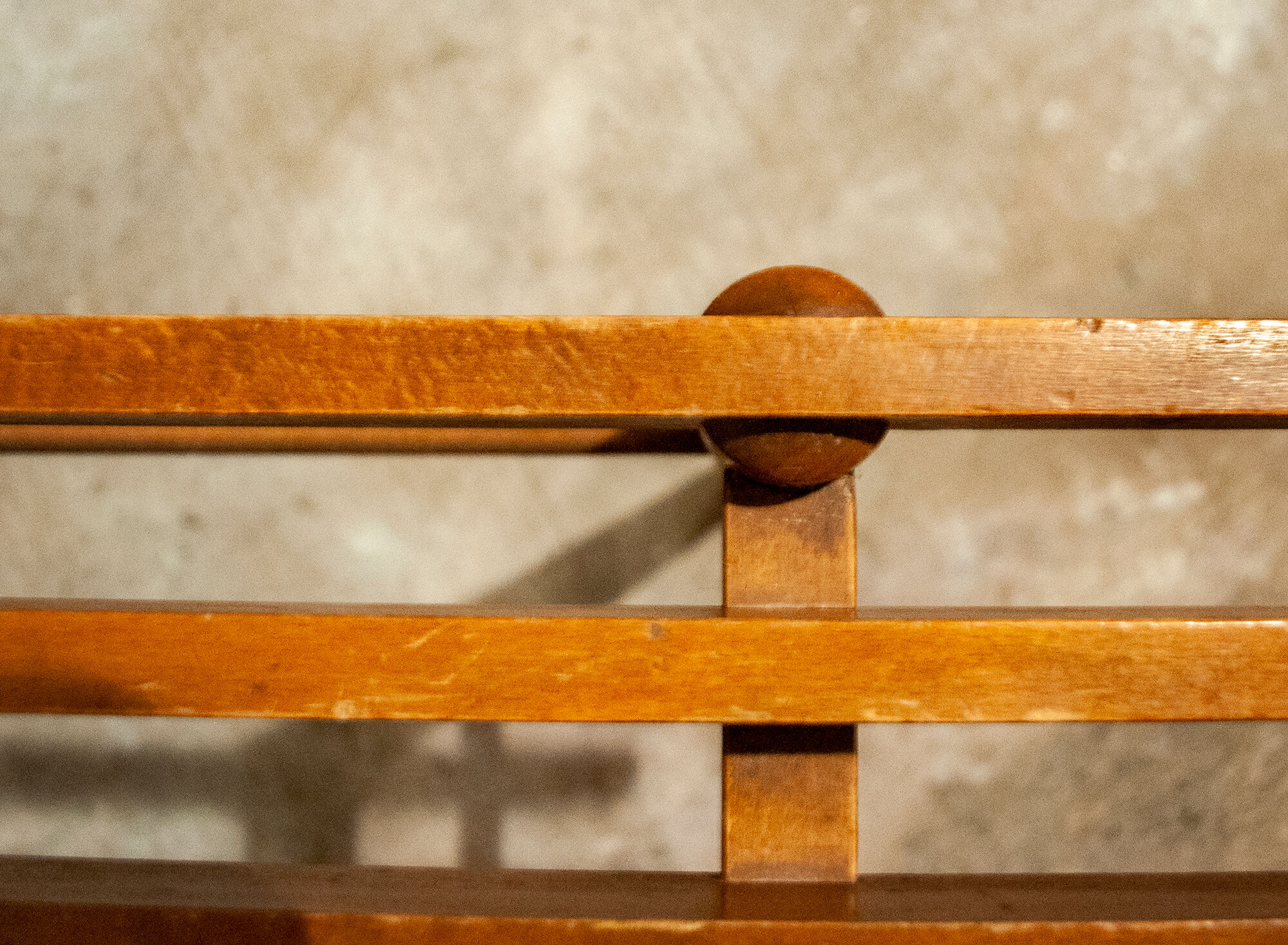 1950s Italian walnut wooden bench