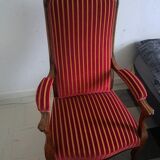 Fauteuil voltaire carmin et or