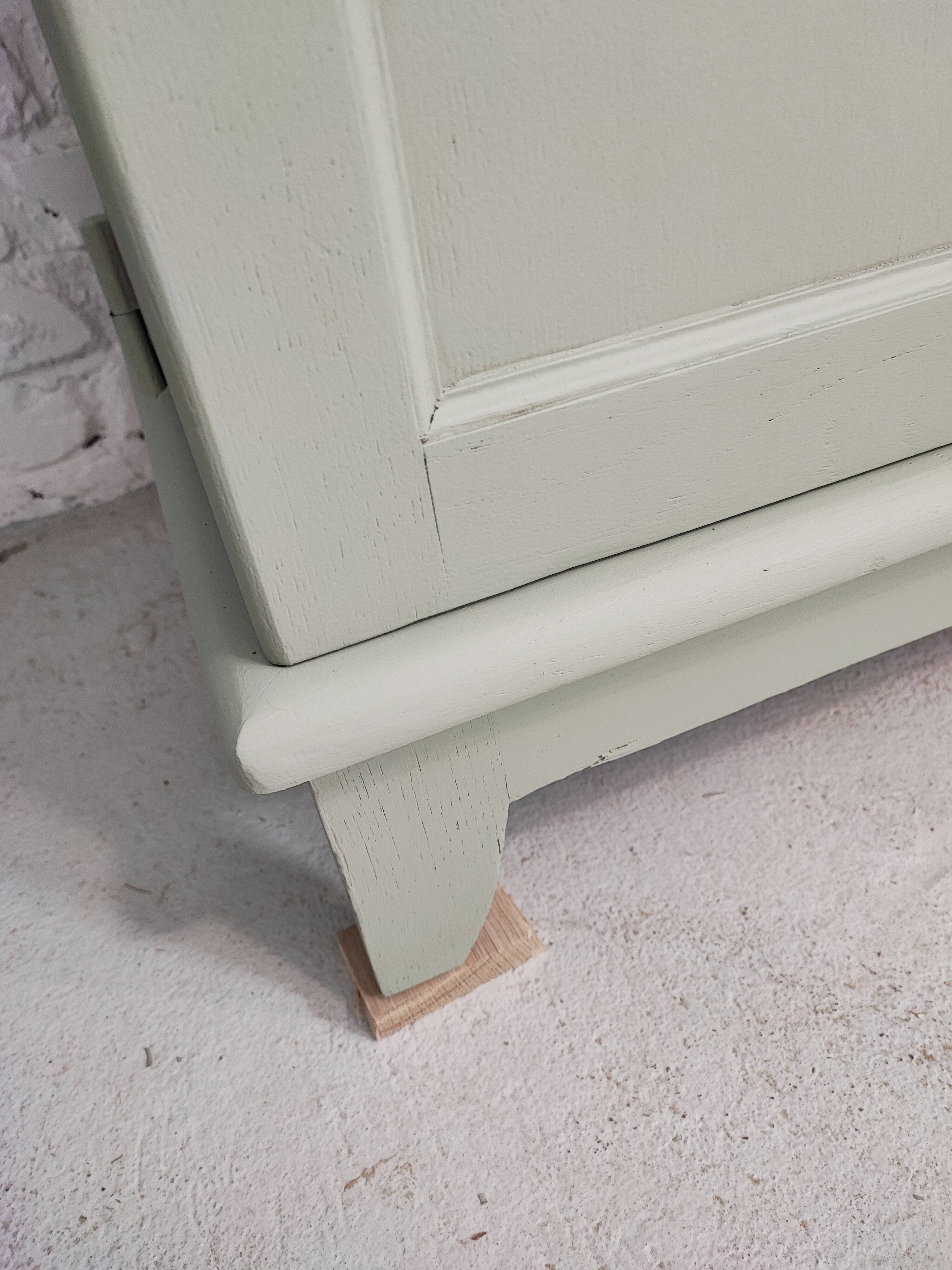 Almond green parisian wardrobe