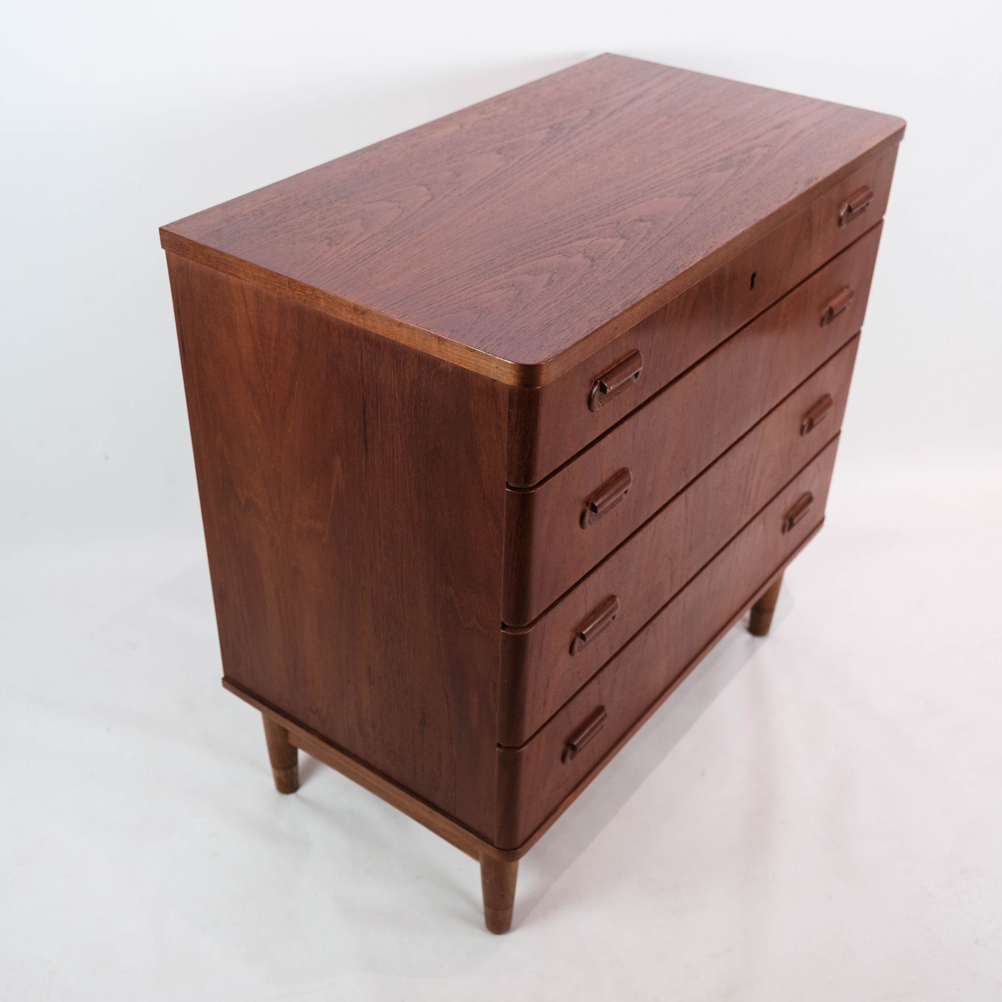 Chest of drawers in teak with four drawers, of Danish design, 1960s