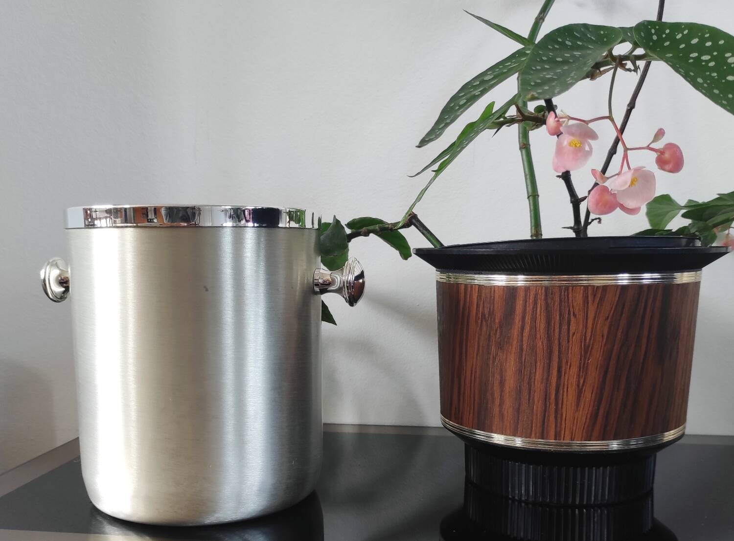 Vintage 70s insulated aluminium ice bucket