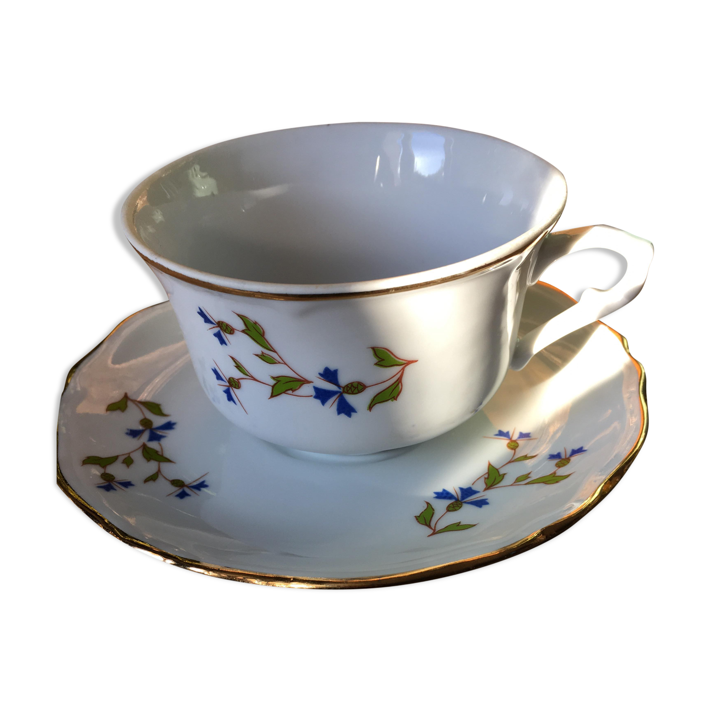 Berry porcelain cup