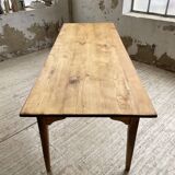 Farmhouse table with spindle legs 2.50m