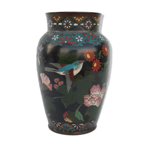 vase en émaux cloisonnés
