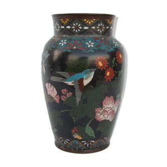 Vase en émaux cloisonnés