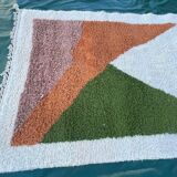 Handwoven wool Berber rug size 1.5/2.5 m
