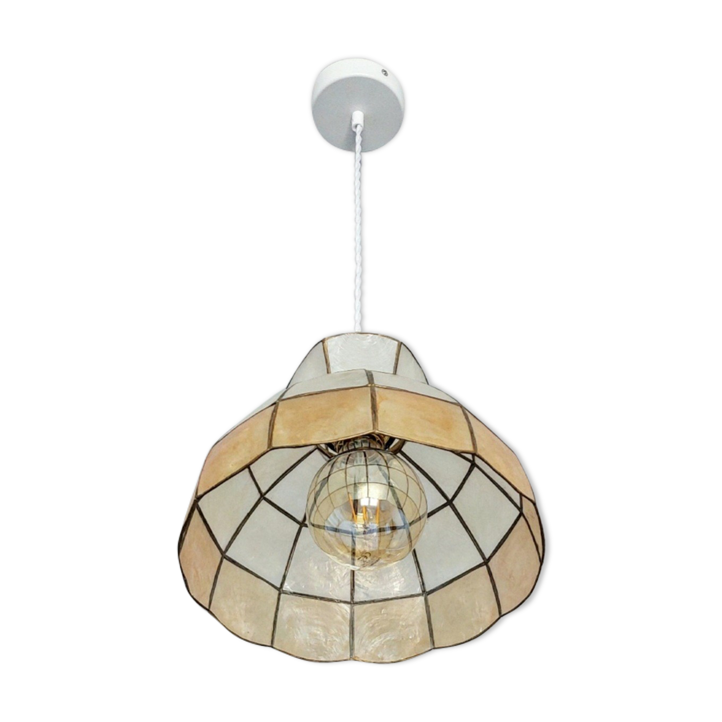 Vintage mother-of-pearl pendant lamp