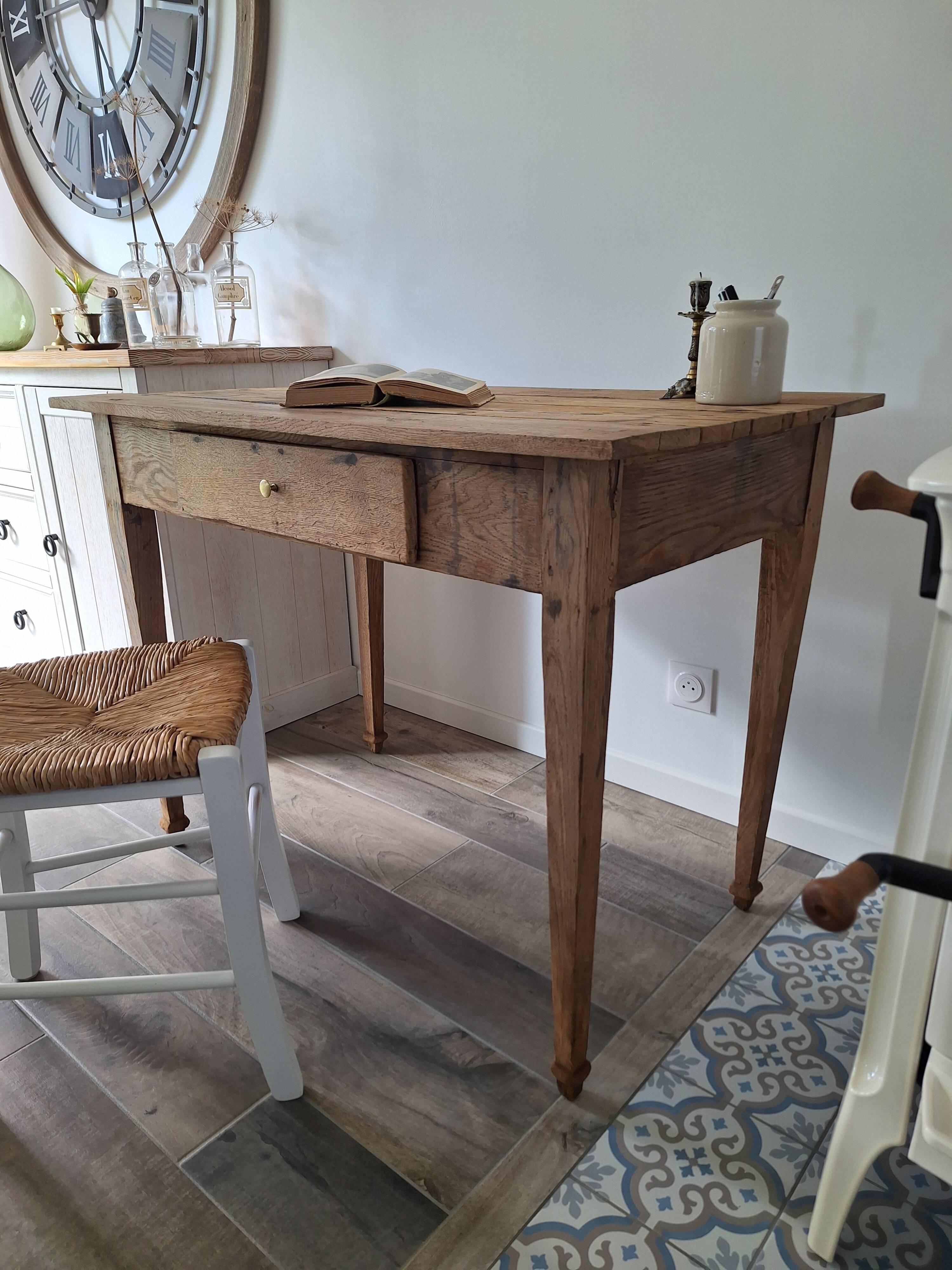 Chain Farm Table Desk