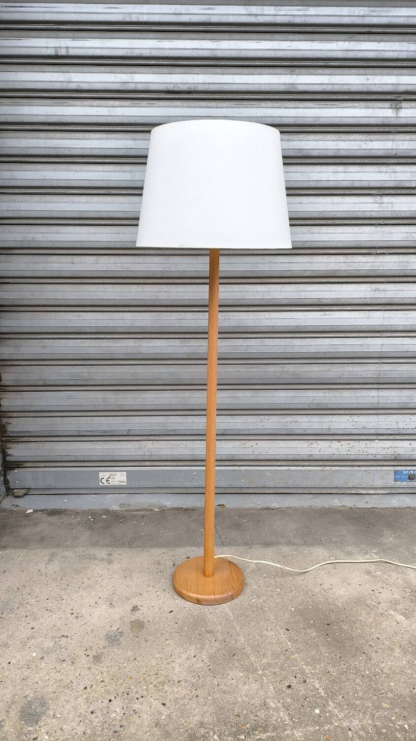 Solid pine floor lamp, Sweden 1970