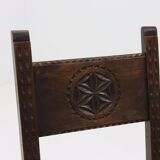 Ensemble de 2 chaises en chêne sculpté à la main espagnol du 19ème siècle