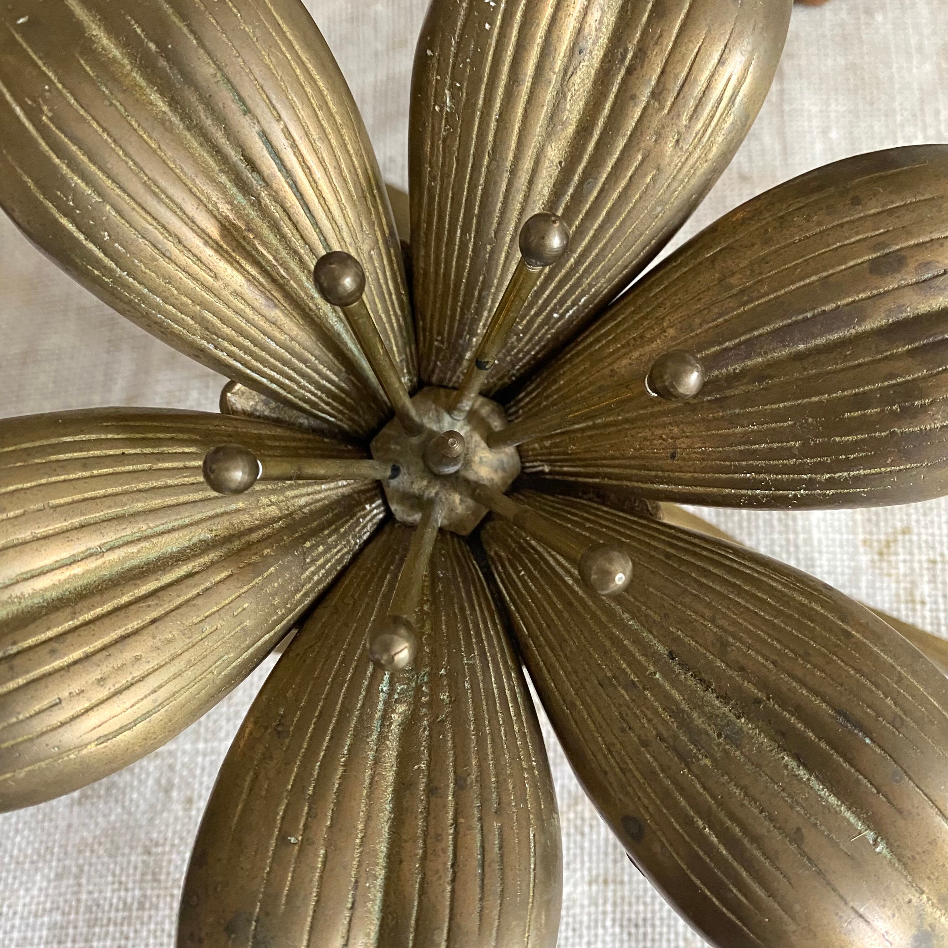 Brass flower, petal ashtray from the 60s and 70s
