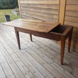 Farm mess table