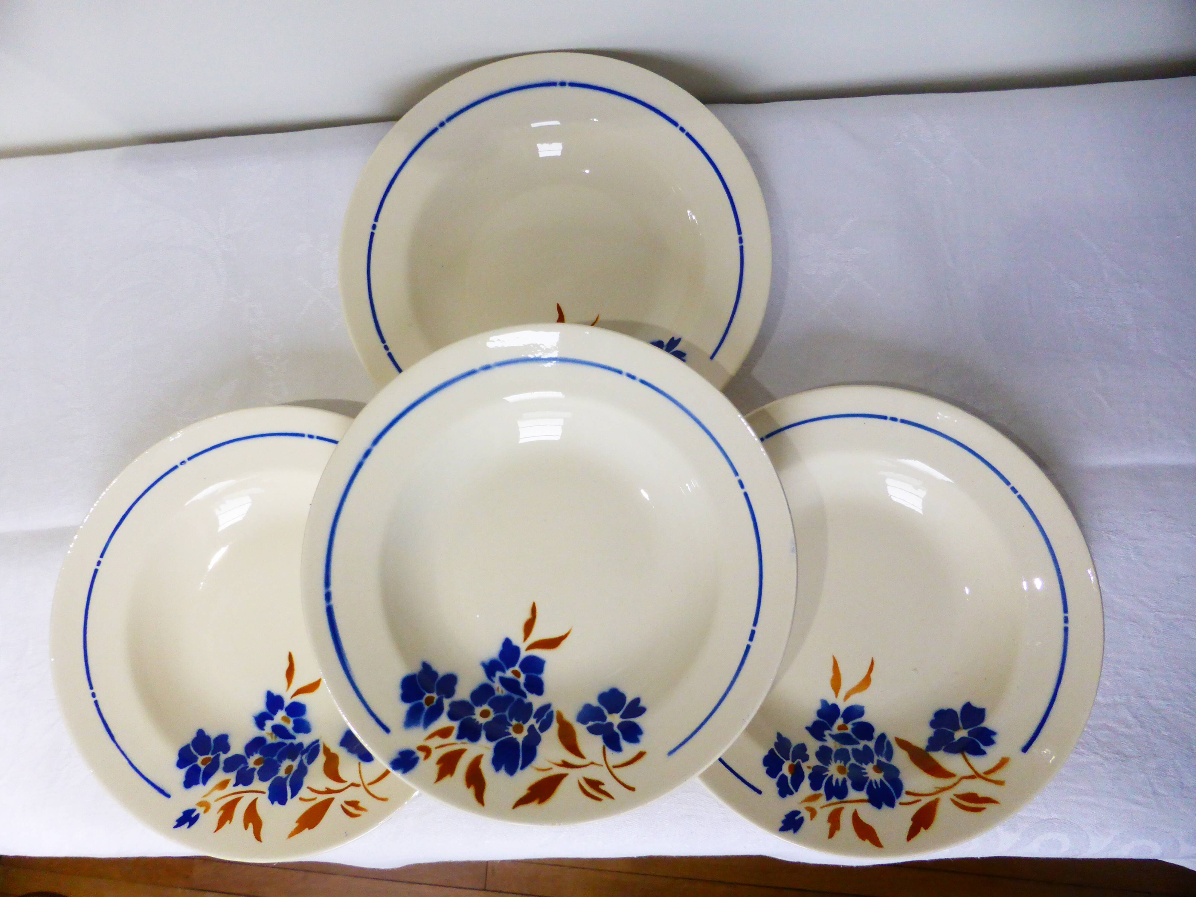 4 assiettes creuses vintage Badonviller 211249