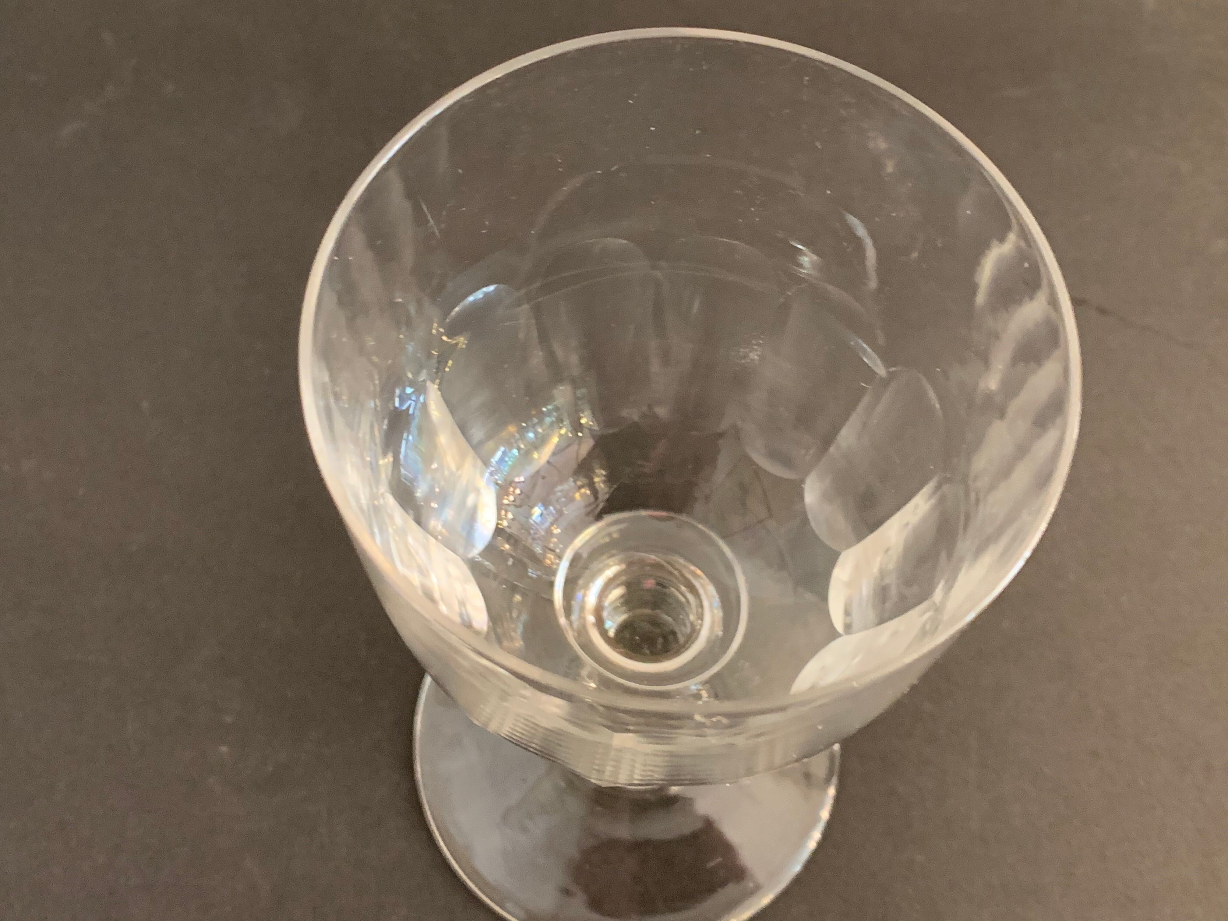 Lot of 8 old glass walking glasses of 2 different sizes