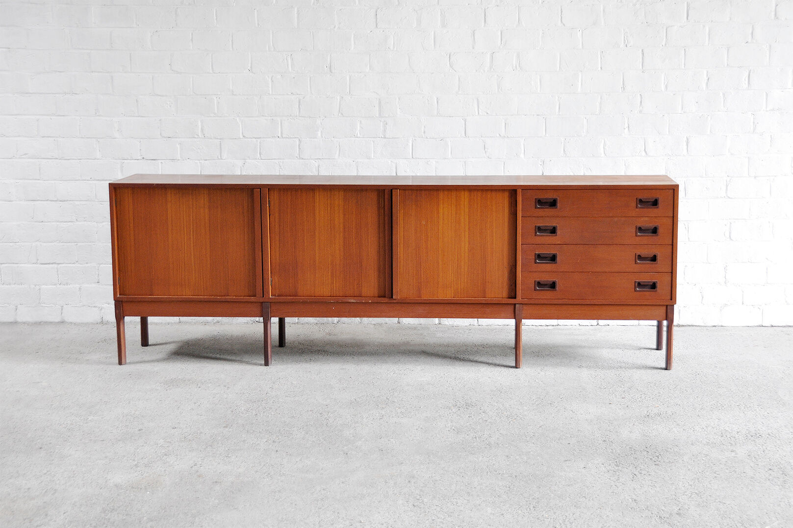 Enfilade en teck, Italie, années 1960