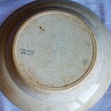 Napoleon plate, an old vegetable dish, 19th-century crockery.