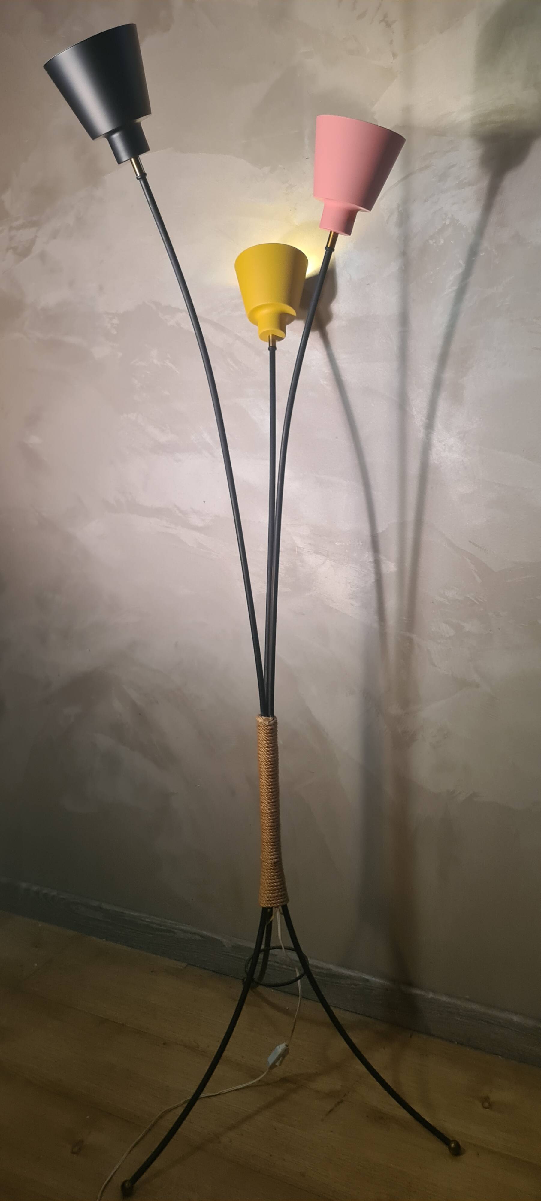 vintage floor lamp 1950 to 70 restored original electrics 158x62