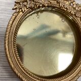 Golden round frame 9cm