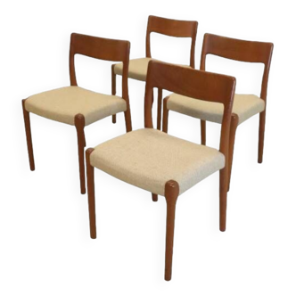 Ensemble de 4 chaises de salle à manger danoises en teck "Borup".