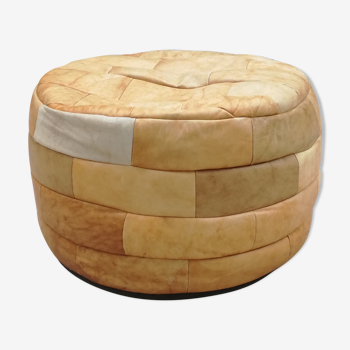 Pouf rond en patchwork de cuir, années 70