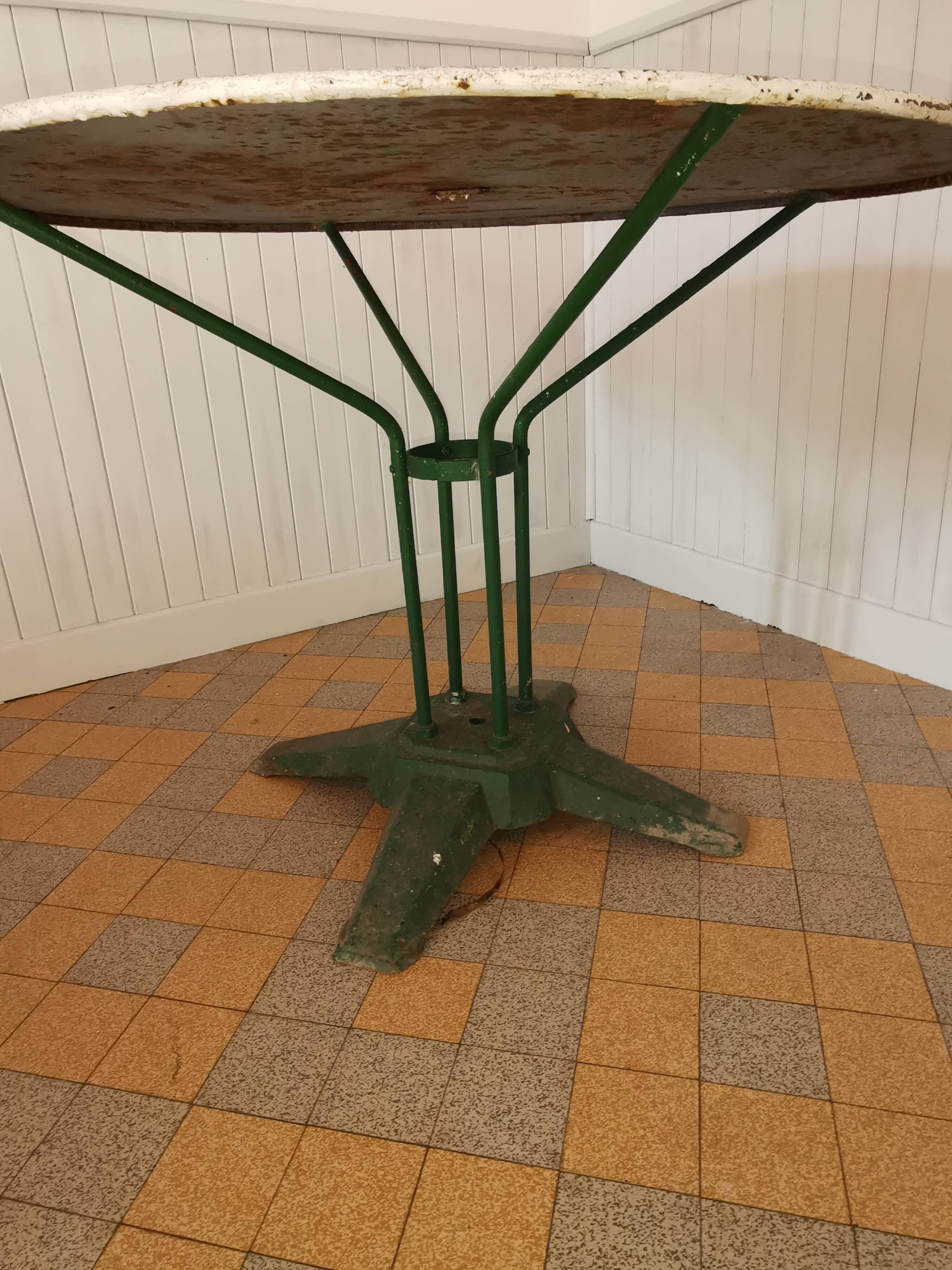 Art Deco garden table