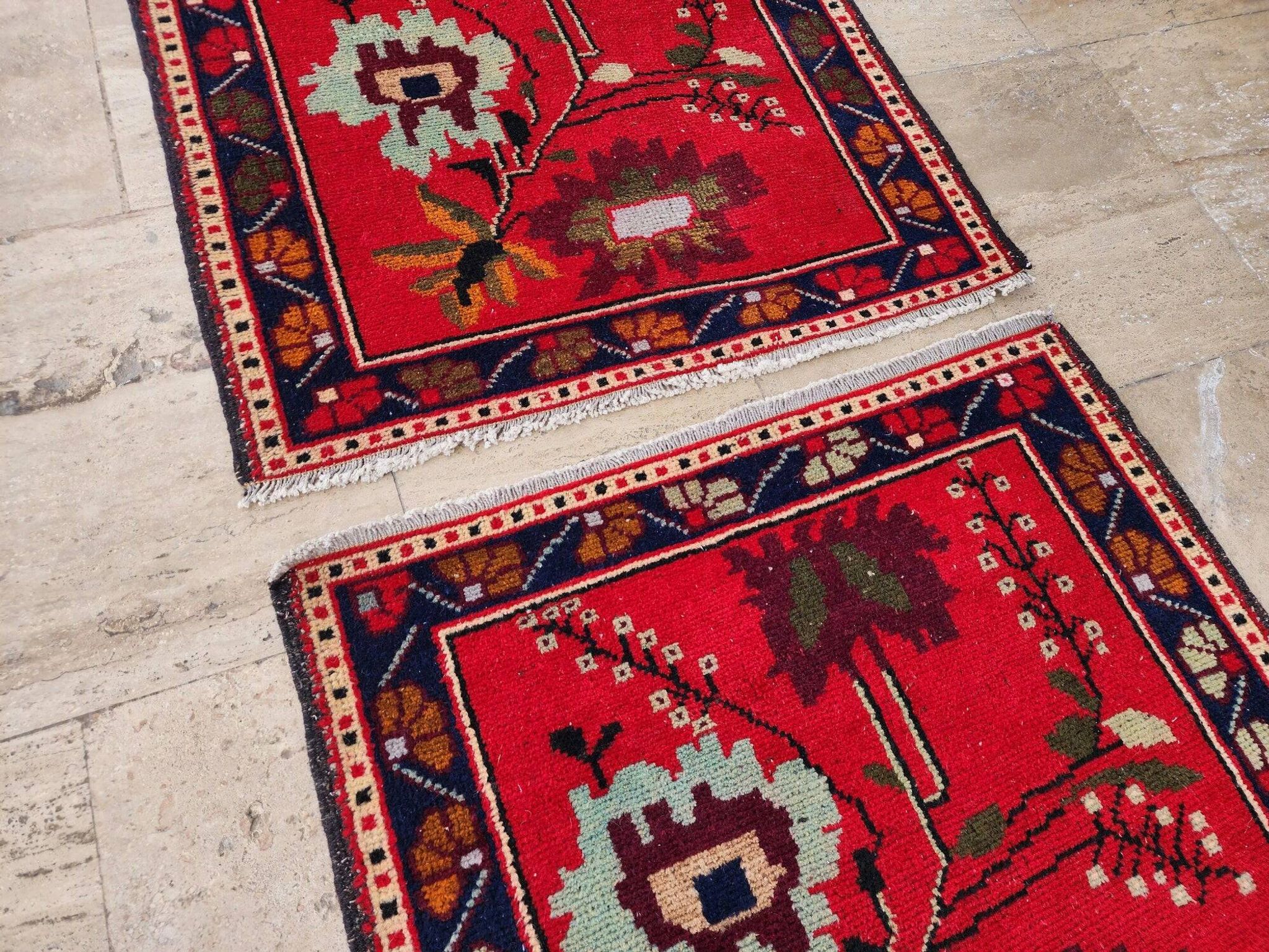 Small vintage decorative kilim rug 77x81 cm