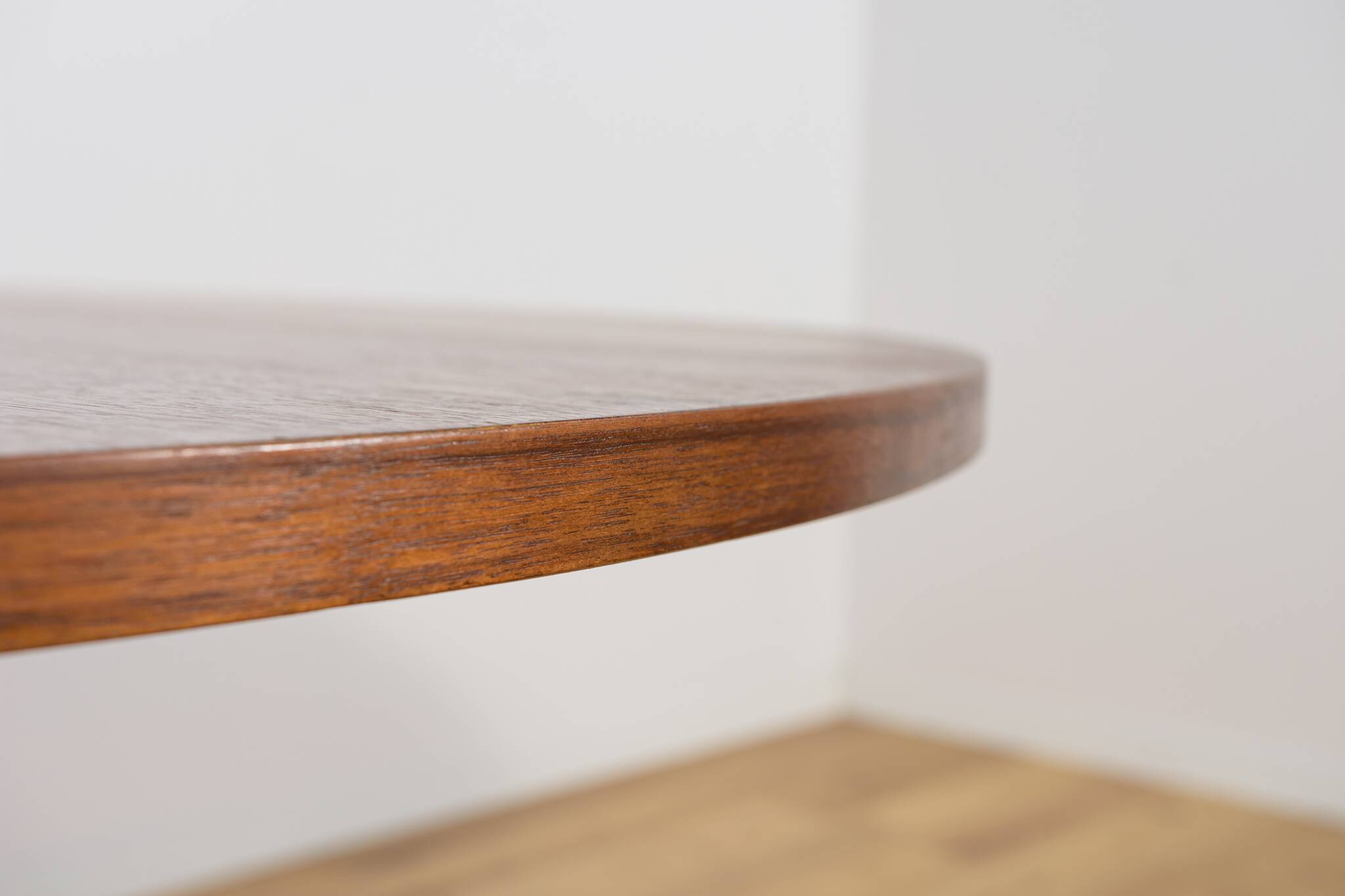 Table à manger ronde moderne du milieu du siècle, Danemark, années 1970