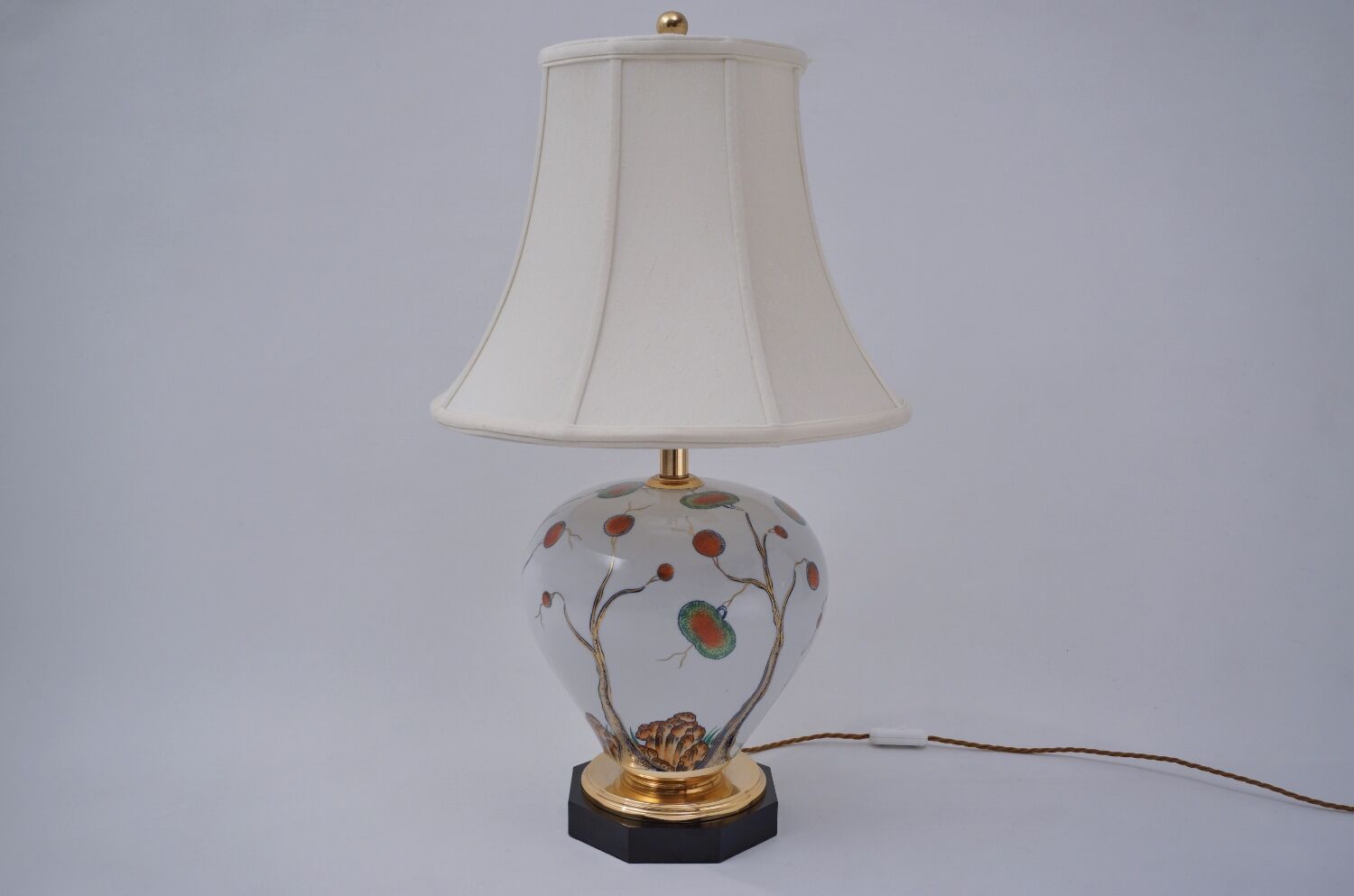Giulia Mangani porcelain lamp chinoiserie with lychee, 1950`s ca, Italian