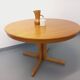 Table ronde vintage années 60 70 en orme blond avec rallonge intégrée