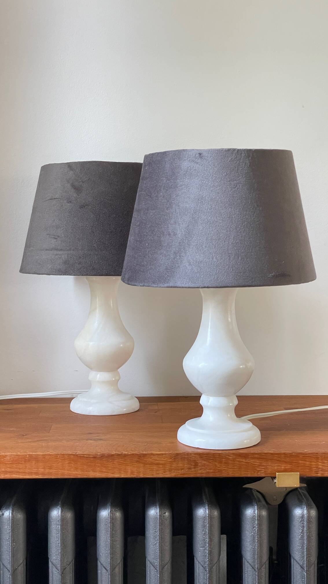 Paire lampes albâtre vintage