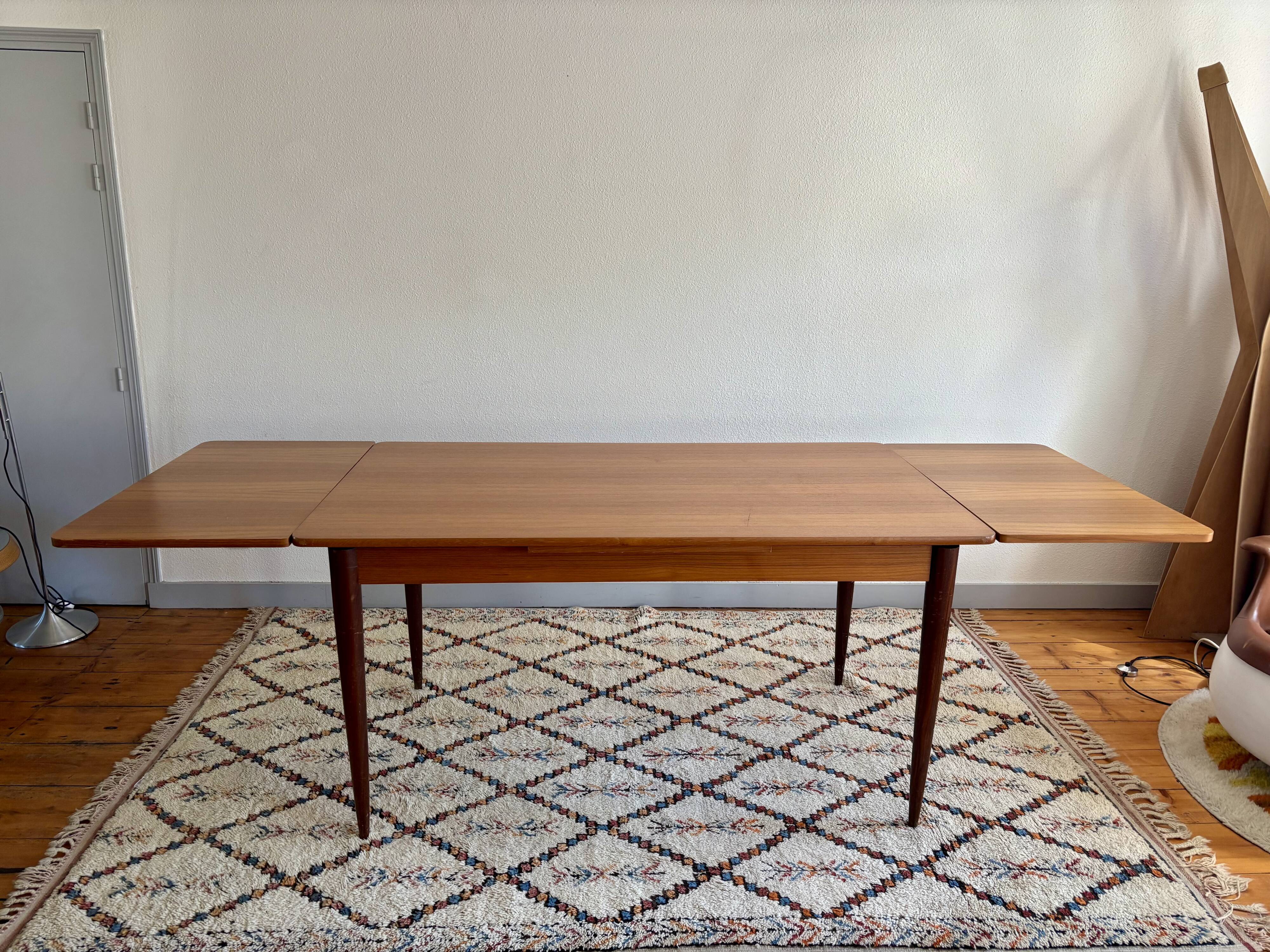 Rectangular teak Scandinavian dining table, extendable, vintage 1960s.