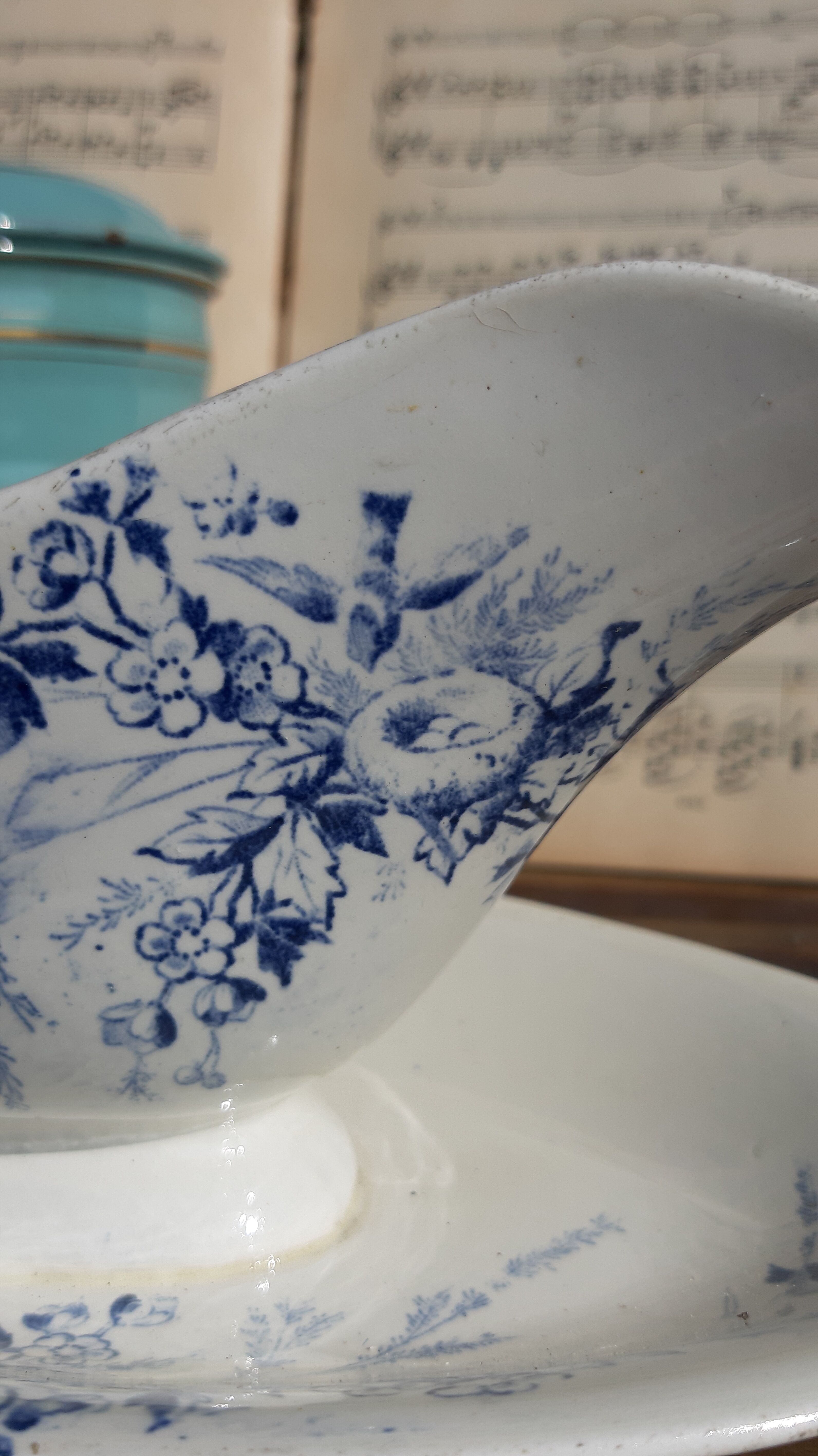 saucière iron land Creil and Montereau