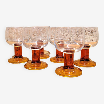 Suite of 6 water glasses 70s