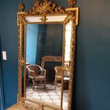 Miroir XIXème à parcloses en stuc doré 100 x 175 cm